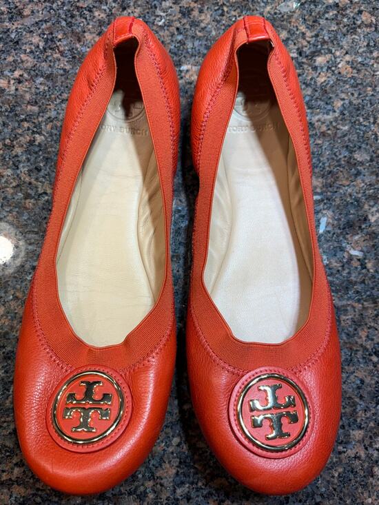 Tory Burch Shoes - Tory Burch Women’s Orange Leather Round Toe Slip-On Ballet Flats Size 9